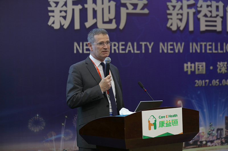 康益恒科技戰(zhàn)略合作伙伴英國TPP的Dr. John Connolly醫(yī)生